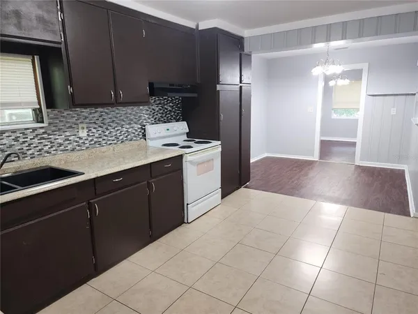 $1,299 | 3467 Columbus Avenue, Jacksonville, FL 32254