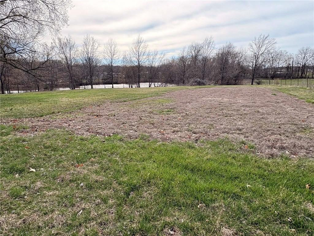 1641 Northwest 100th Road Kingsville, MO 64061 - Photo 2 of 3