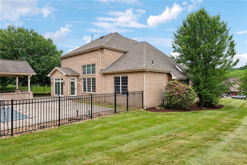 275 Saunders Station Road Trafford, PA 15085 - Photo 34 of 37 Gallery Image 34