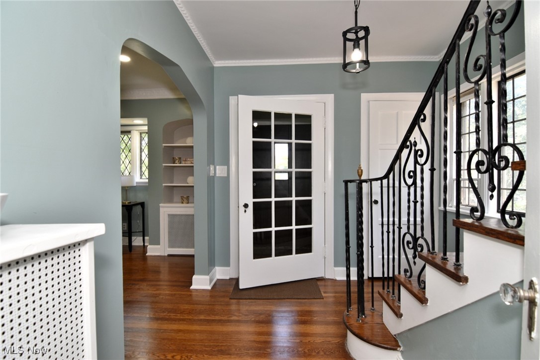 16722 Holbrook Road Cleveland, OH 44120 - Photo 2 of 30 Gallery Image 2