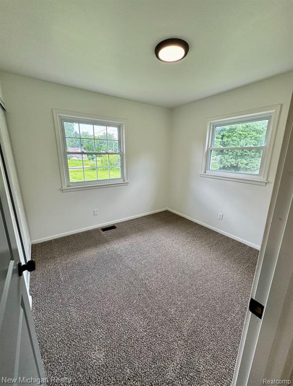 6256 Chicago Road Flushing, MI 48433 - Photo 15 of 26