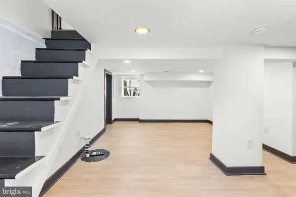 a view of an entryway