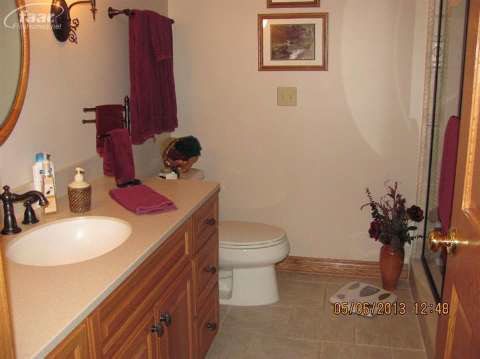 8830 Tipsico Lake Road Holly, MI 48442 - Photo 21 of 24 20402959-21.JPG