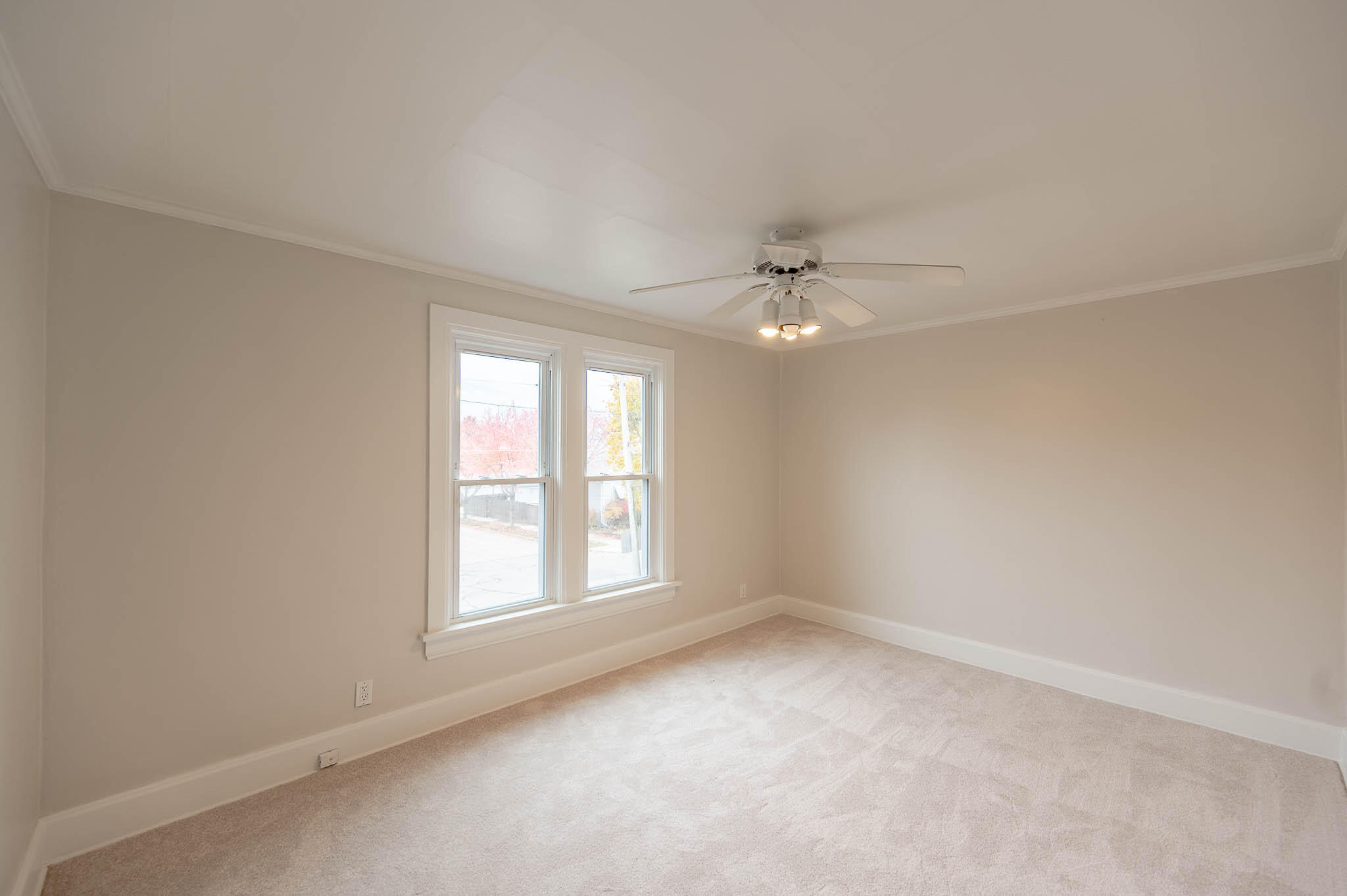 540 Hayes Avenue Racine, WI 53405 - Photo 9 of 14 Hayes - 009 - KEP