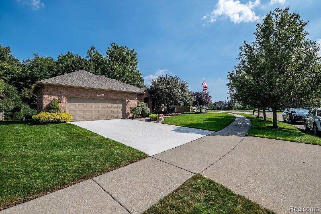 49296 Monte Road New Baltimore, MI 48047 - Photo 4 of 55 Gallery Image 4