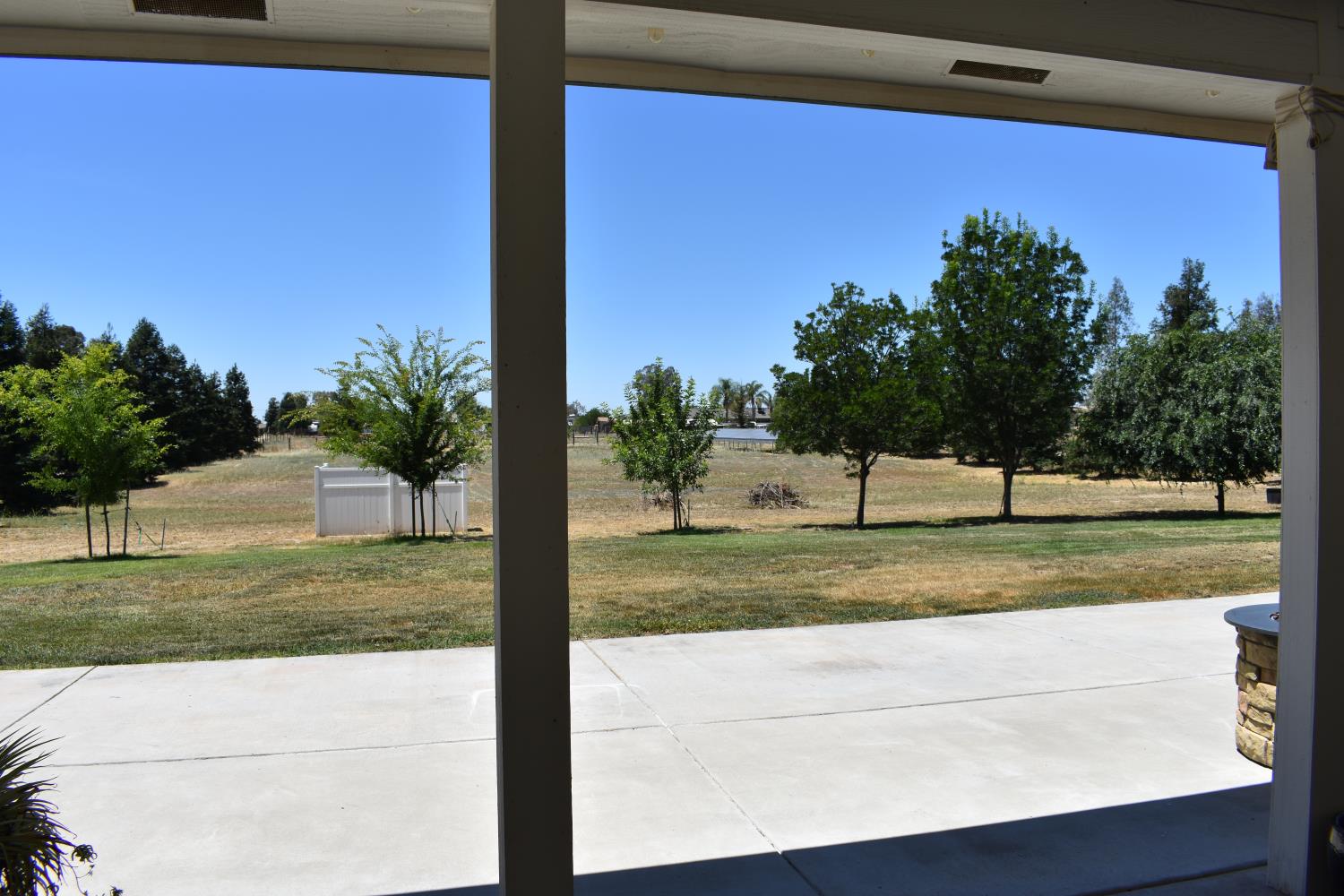 16398 Anaconda Road Madera, CA 93636 - Photo 35 of 43