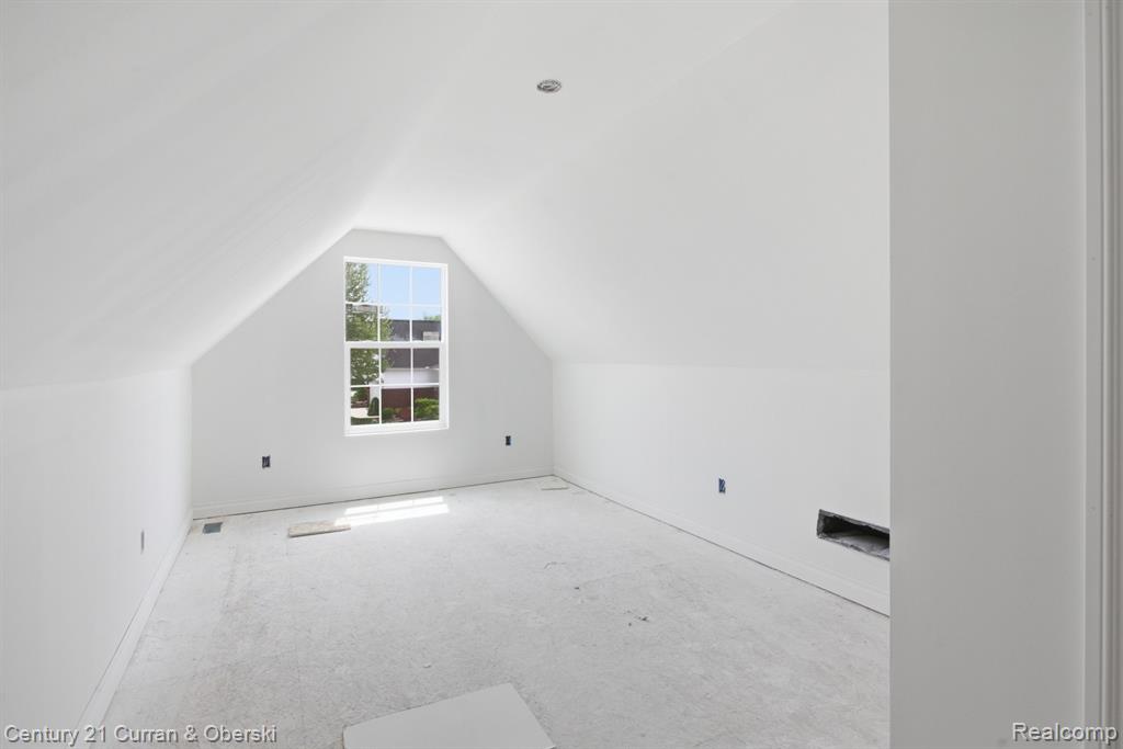 828 Nelson's Ridge Drive, Unit 20 Howell, MI 48843 - Photo 24 of 32