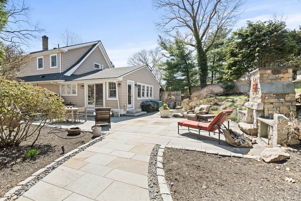 23 Albert Street Waltham, MA 02453 - Photo 30 of 35
