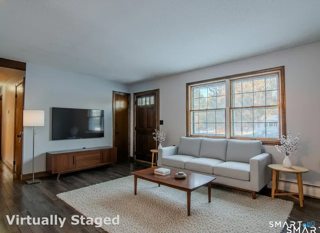 $369,900 | 33 Jr Avenue, Killingly, CT 06239