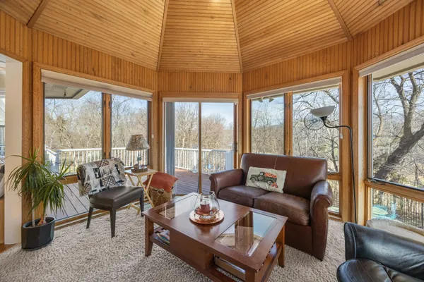 $1,237,500 | 4400 Hickory Hills Trail, Prior Lake, MN 55372