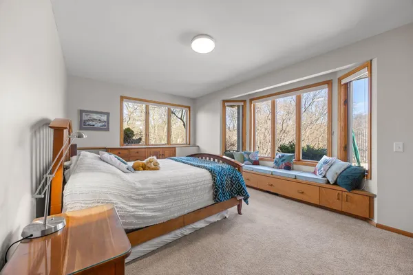 $1,237,500 | 4400 Hickory Hills Trail, Prior Lake, MN 55372