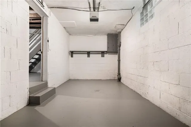a view of a hallway with closet