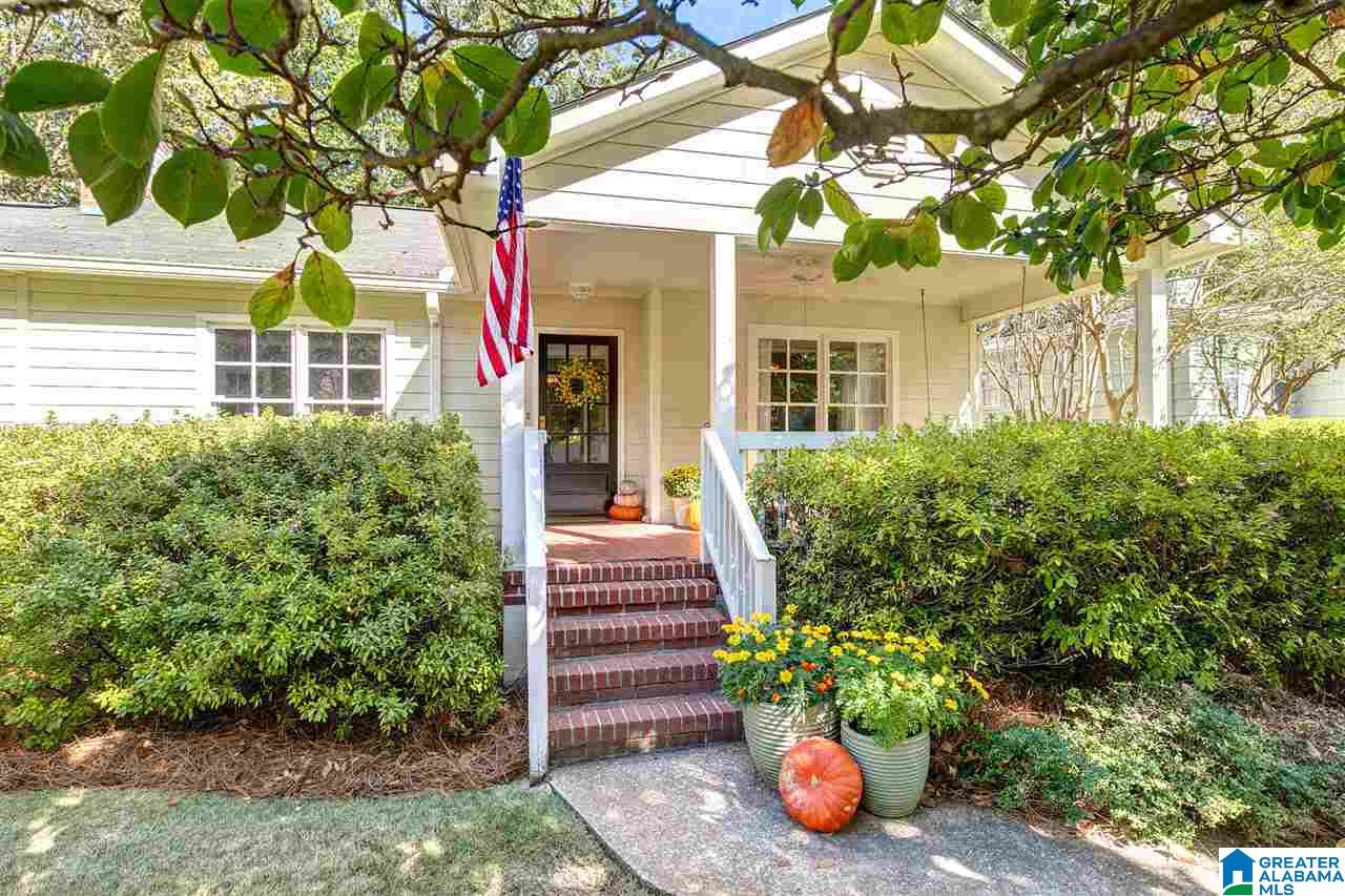 1832 Lancaster Road Birmingham, AL 35209 - Photo 3 of 23