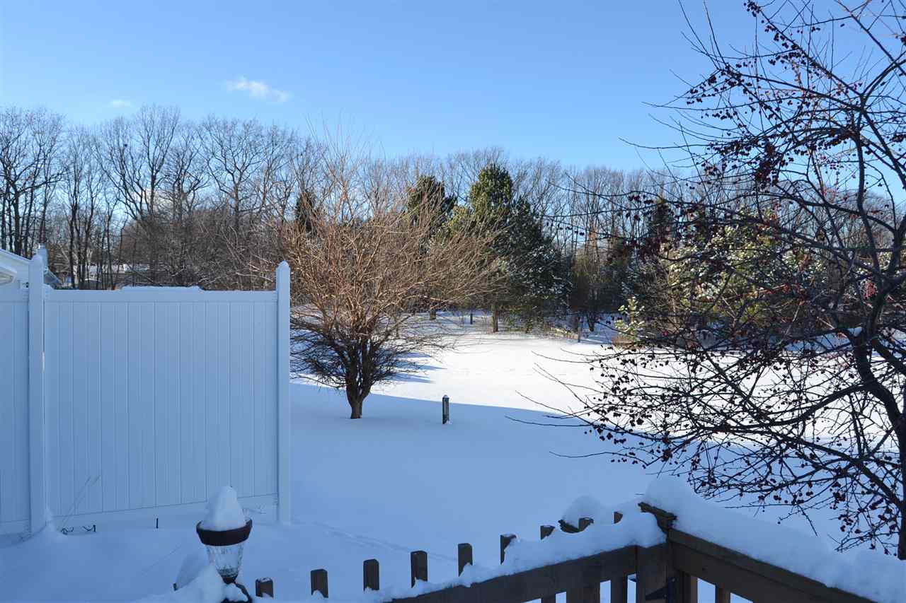 112 Mathison Road South Traverse City, MI 49686 - Photo 23 of 57 1810236-22.JPG