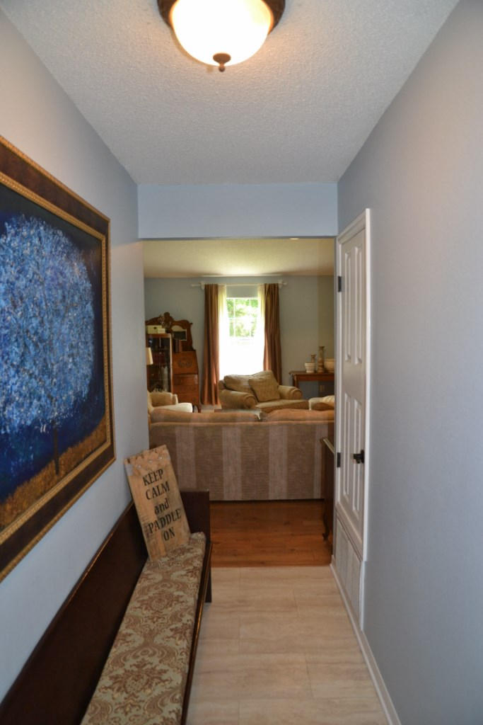 5839 Pinecrest Dr 05 Foyer [1024x768]