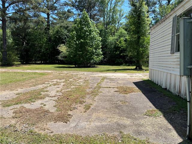 76249 Green Valley Road Folsom, LA 70437 - Photo 7 of 13