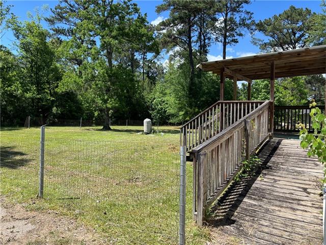 76249 Green Valley Road Folsom, LA 70437 - Photo 8 of 13