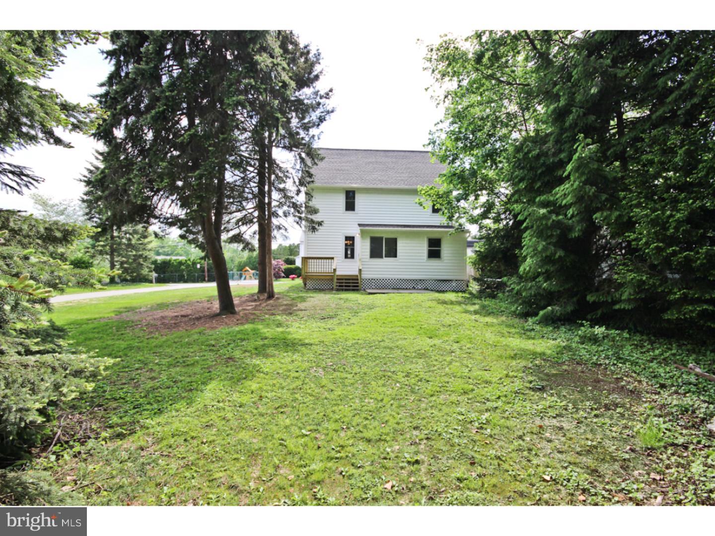 50 Bobbin Mill Road Media, PA 19063 - Photo 23 of 25 Exterior Back