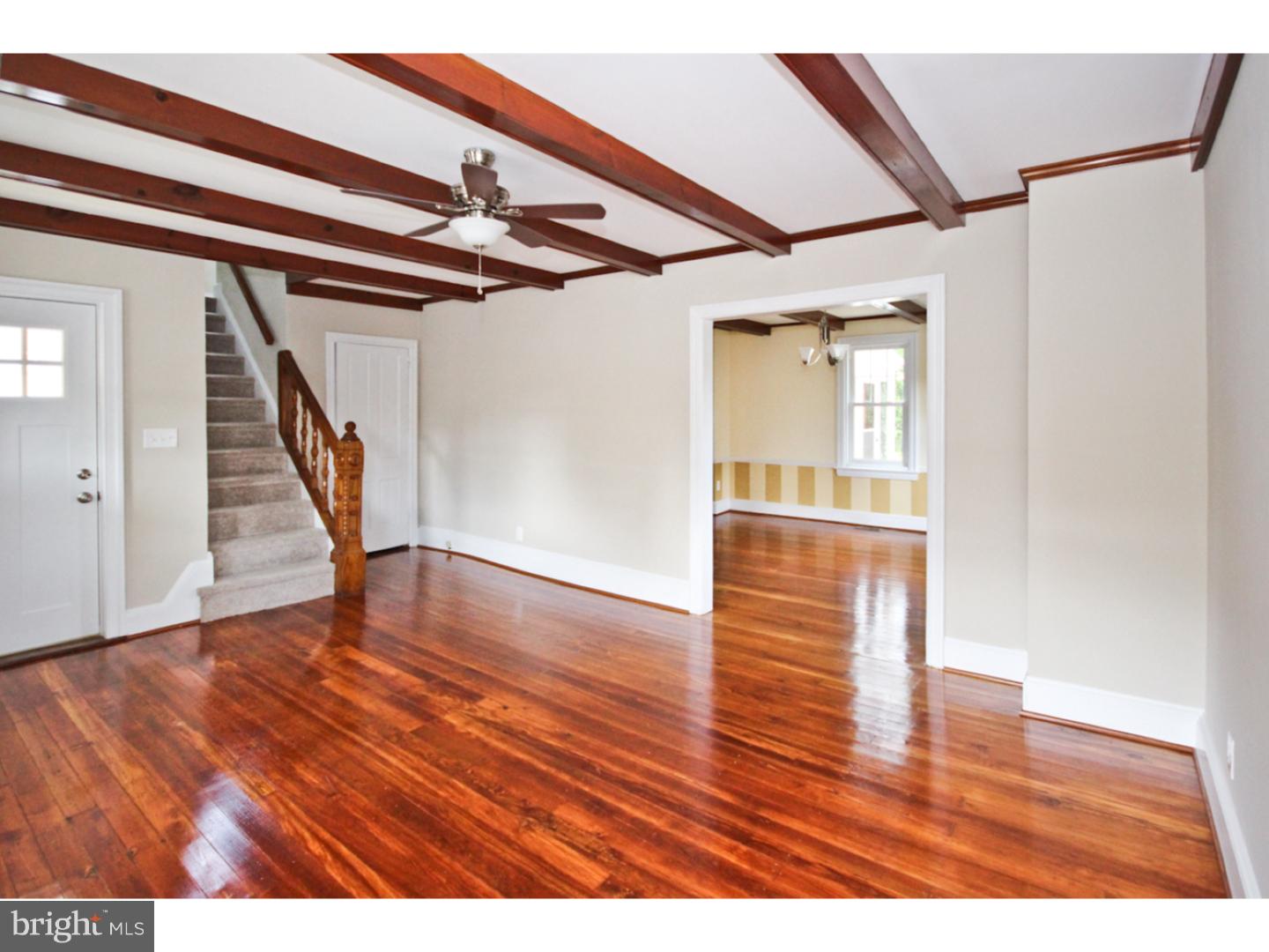 50 Bobbin Mill Road Media, PA 19063 - Photo 5 of 25 Living Room