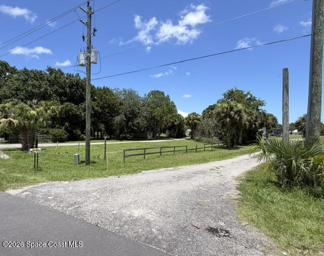 4028 Emmanuel Lane Mims, FL 32754 - Photo 3 of 32 IMG_1941