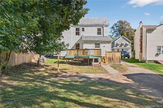 a house view with a outdoor space