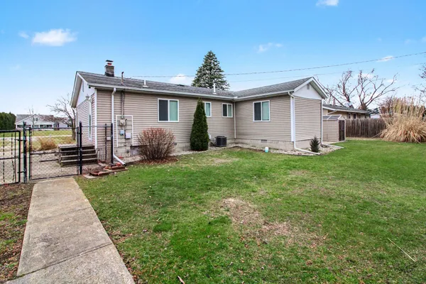 $249,900 | 1764 Sheick Road, Monroe, MI 48162