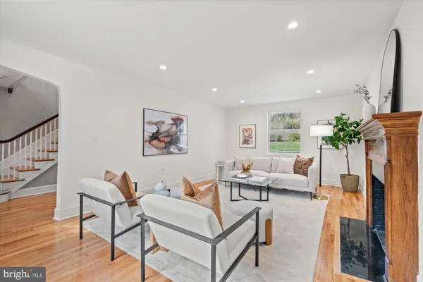 $1,550,000 | 3107 Cummings Lane, Chevy Chase, MD 20815
