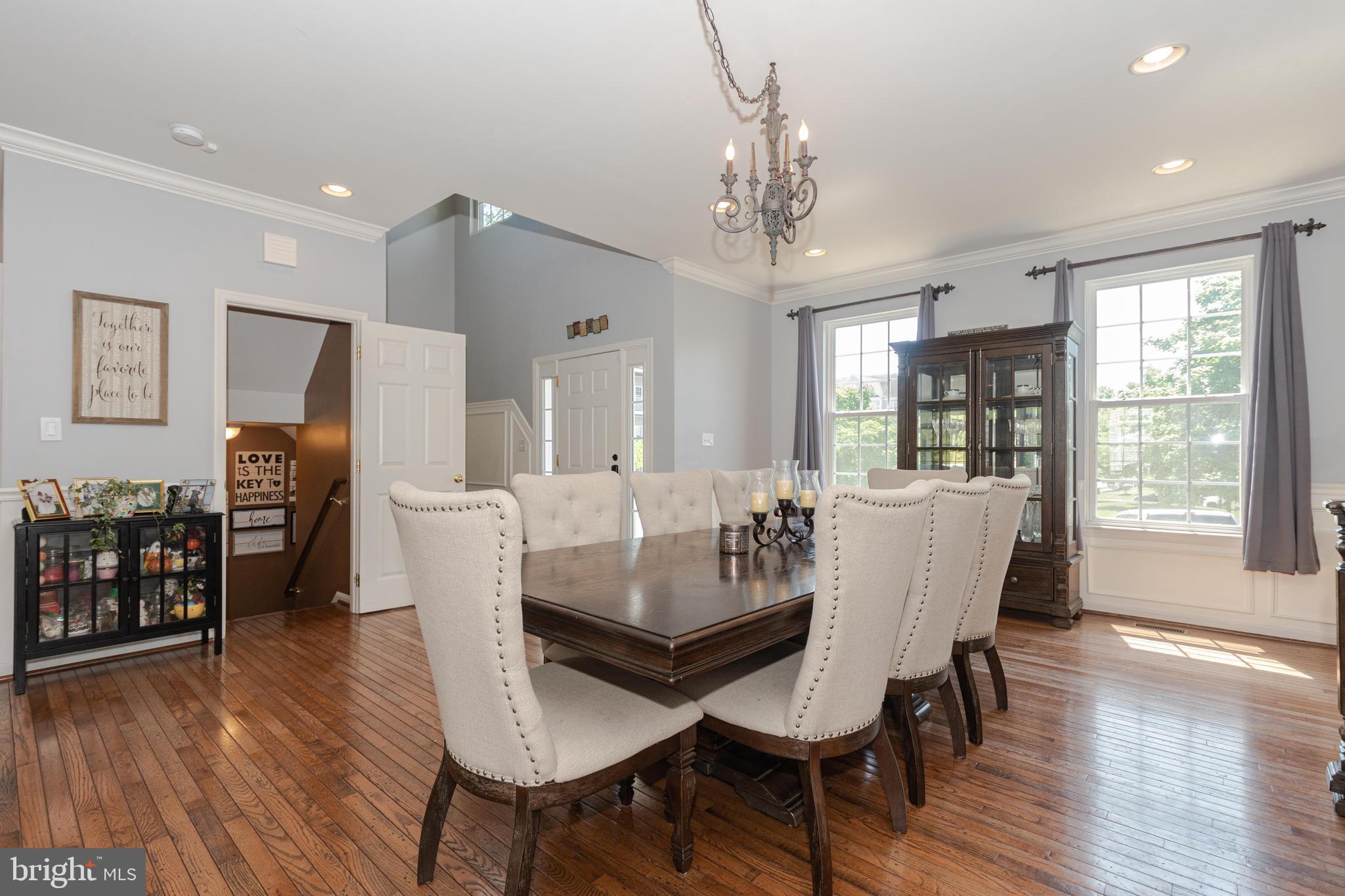 1701 Newport Circle Baltimore, MD 21221 - Photo 11 of 67