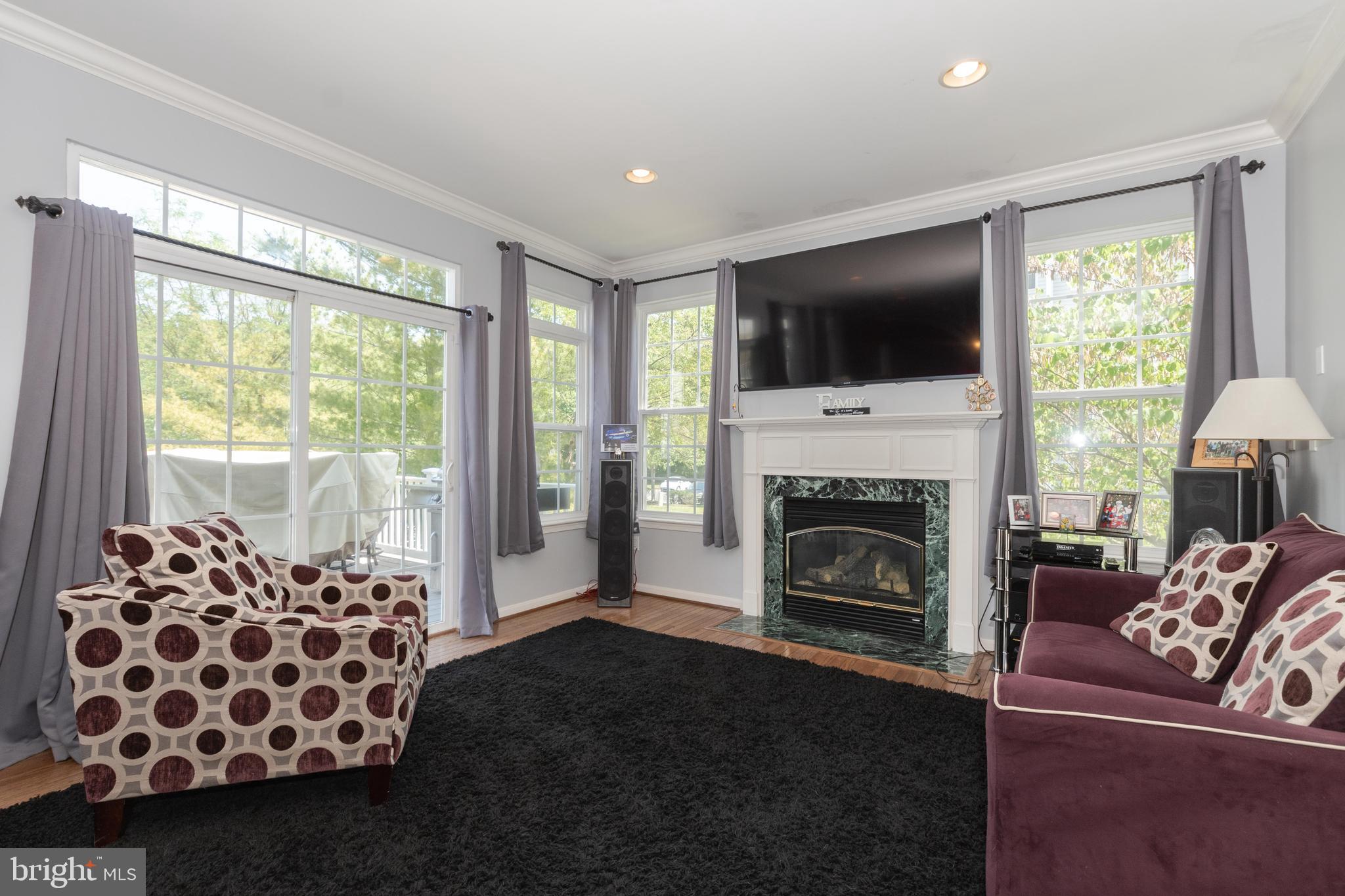 1701 Newport Circle Baltimore, MD 21221 - Photo 13 of 67
