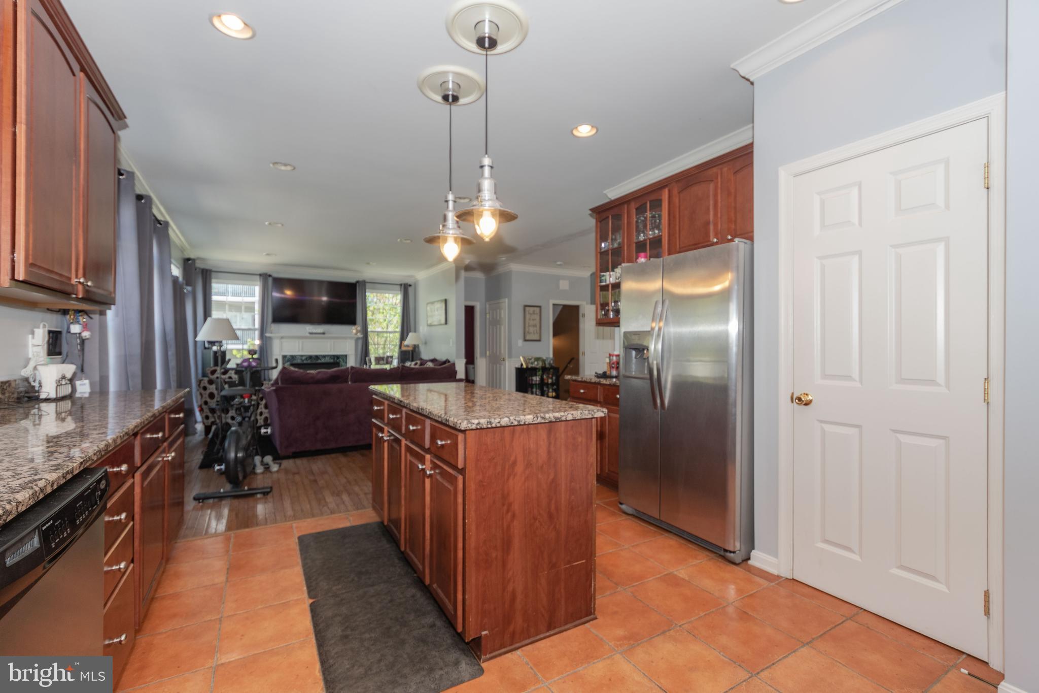 1701 Newport Circle Baltimore, MD 21221 - Photo 25 of 67