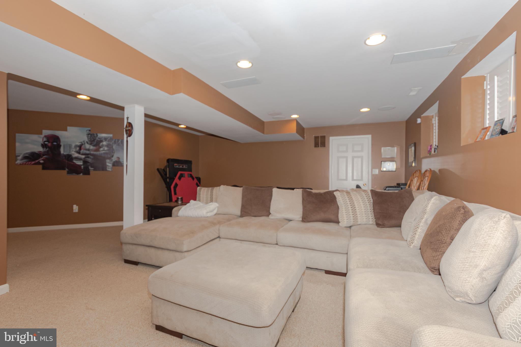 1701 Newport Circle Baltimore, MD 21221 - Photo 47 of 67