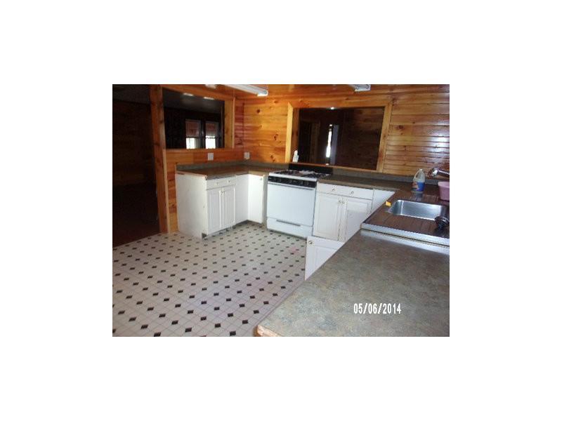933 River Road Madison, ME 04950 - Photo 4 of 15 Kitchen.