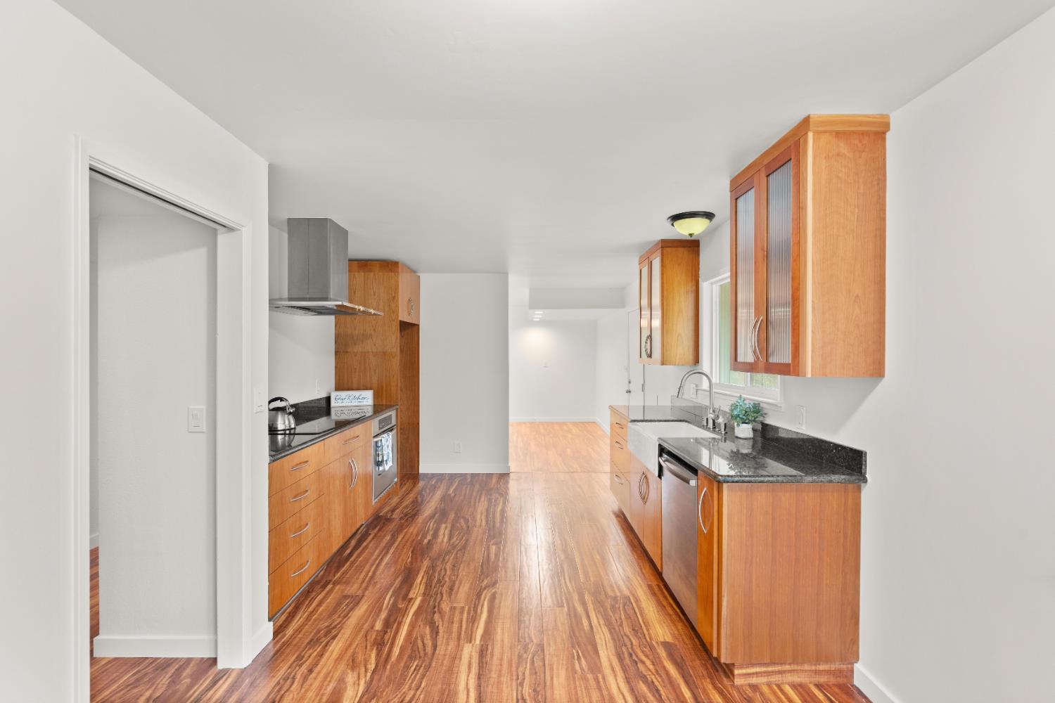 450 Clipper Creek Road Auburn, CA 95603 - Photo 11 of 37