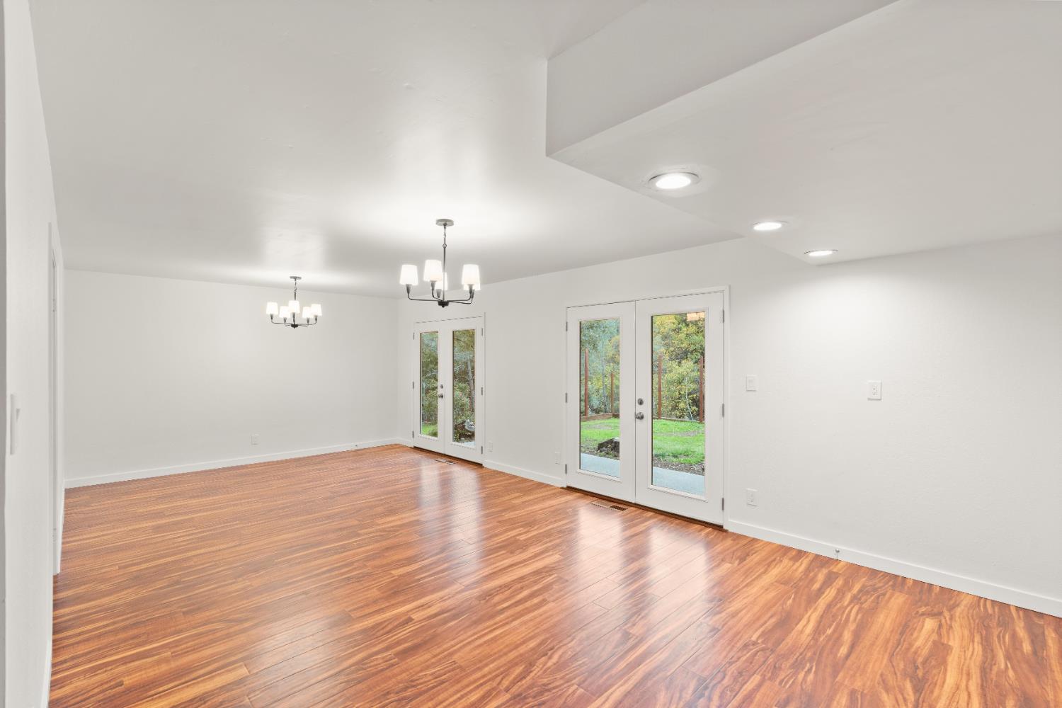 450 Clipper Creek Road Auburn, CA 95603 - Photo 14 of 37