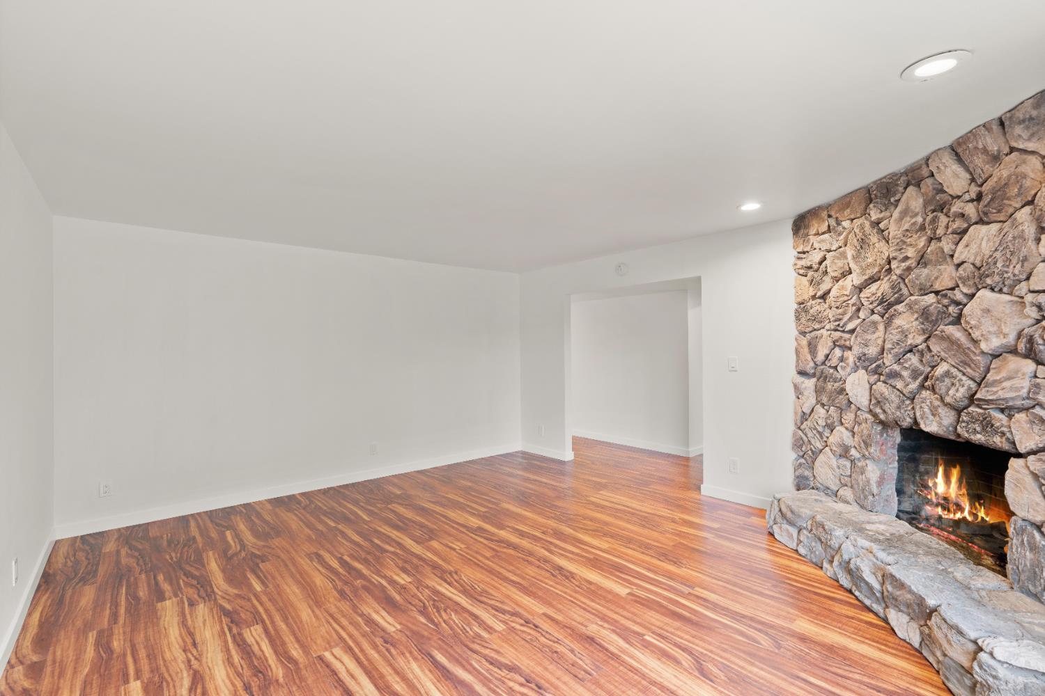 450 Clipper Creek Road Auburn, CA 95603 - Photo 10 of 37