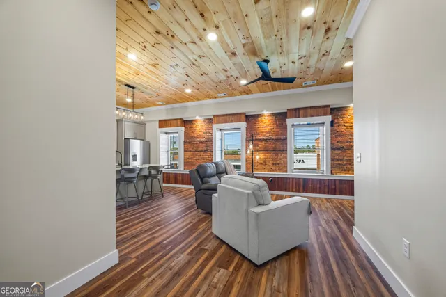 $1,875 | 958 A Church Street, Royston, GA 30662