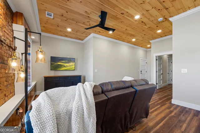 $1,875 | 958 A Church Street, Royston, GA 30662