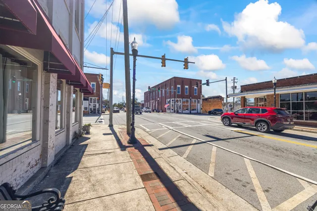 $1,875 | 958 A Church Street, Royston, GA 30662