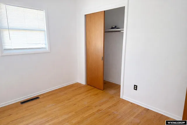 $300,000 | 20 South 5th Avenue, Mills, WY 82604