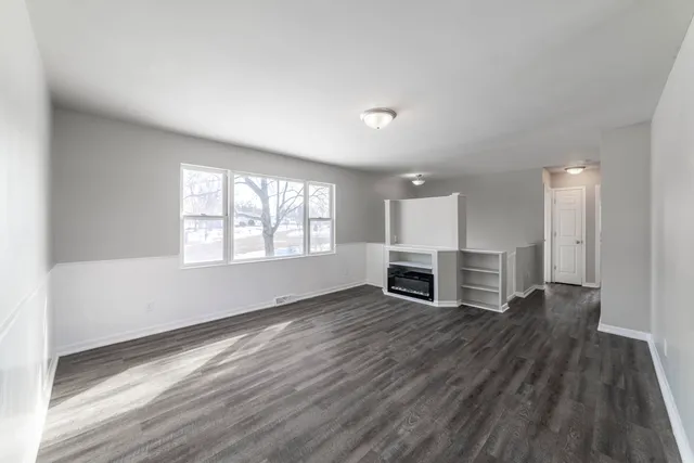 $259,000 | 215 Crestwood Drive, Michigan City, IN 46360