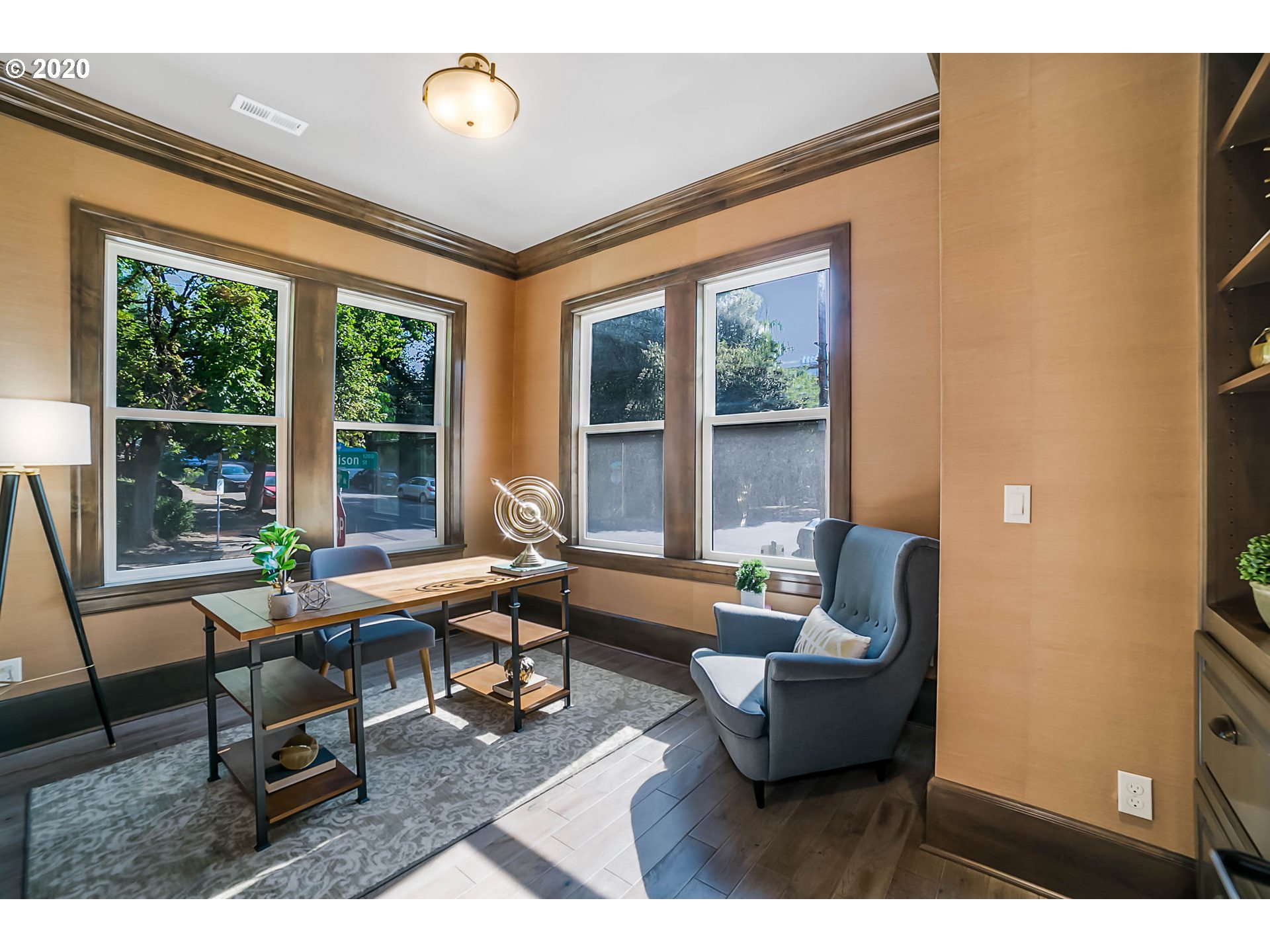 2004 Southwest Madison Street, Unit A Portland, OR 97205 - Photo 12 of 29 Gallery Image 12