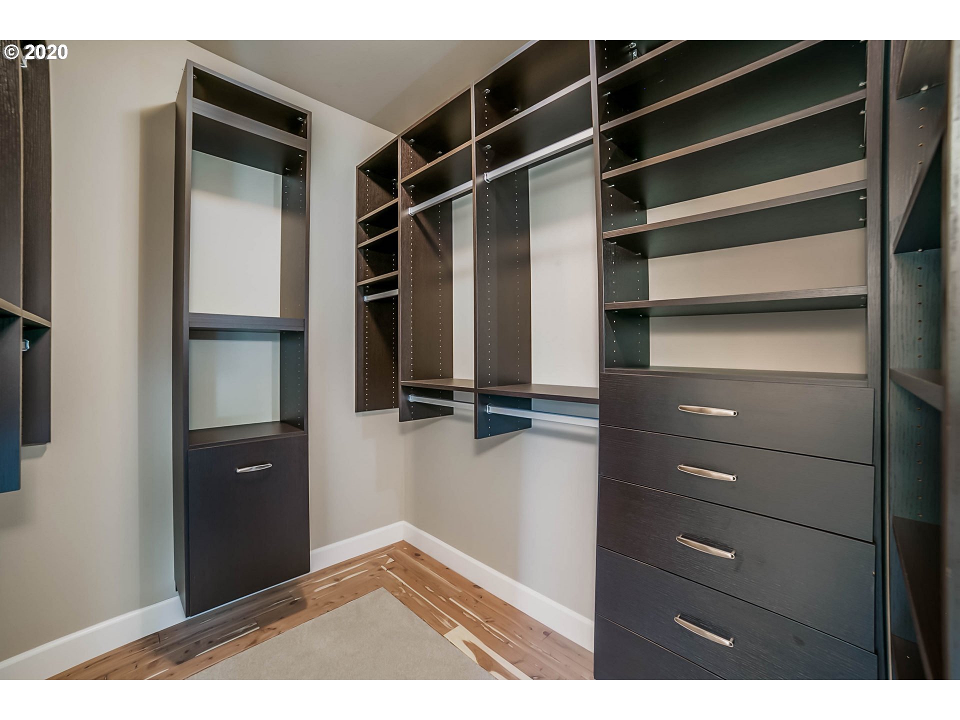 2004 Southwest Madison Street, Unit A Portland, OR 97205 - Photo 20 of 29 Gallery Image 20