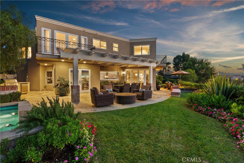 9 Rue Cannes Newport Beach, CA 92660 - Photo 1 of 28