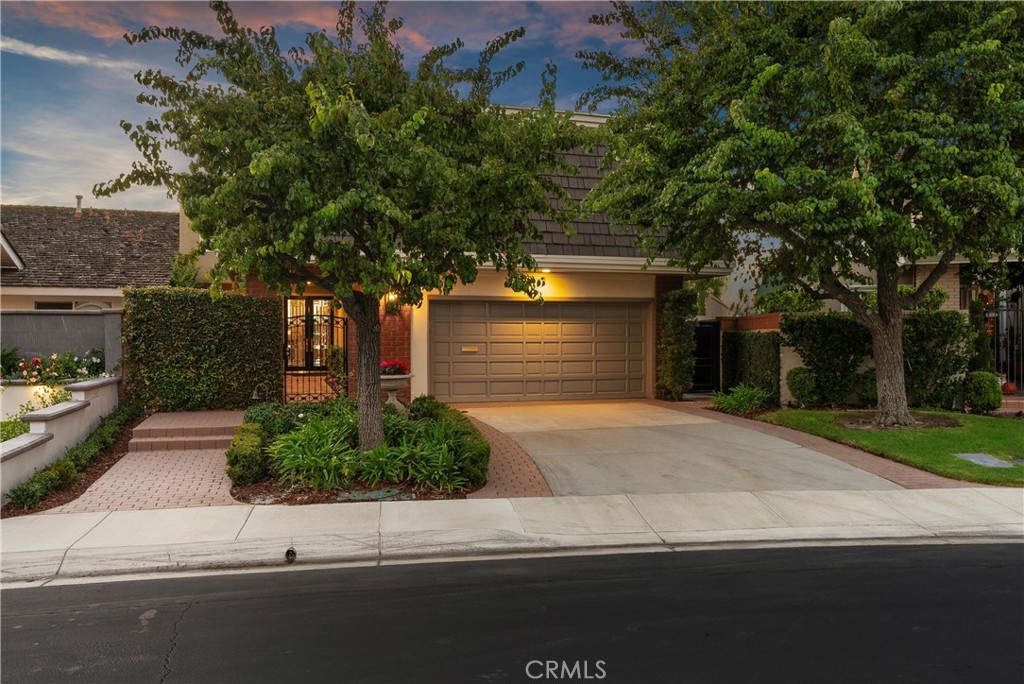 9 Rue Cannes Newport Beach, CA 92660 - Photo 23 of 28