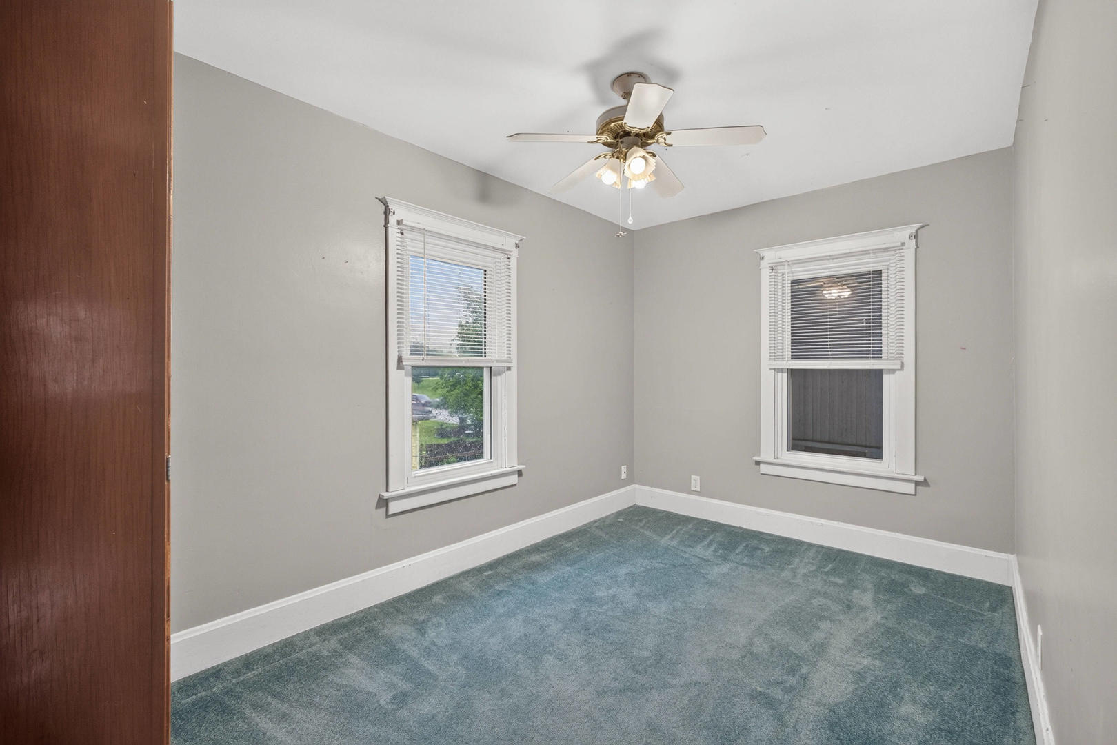 1913 10th Street Moline, IL 61265 - Photo 24 of 34