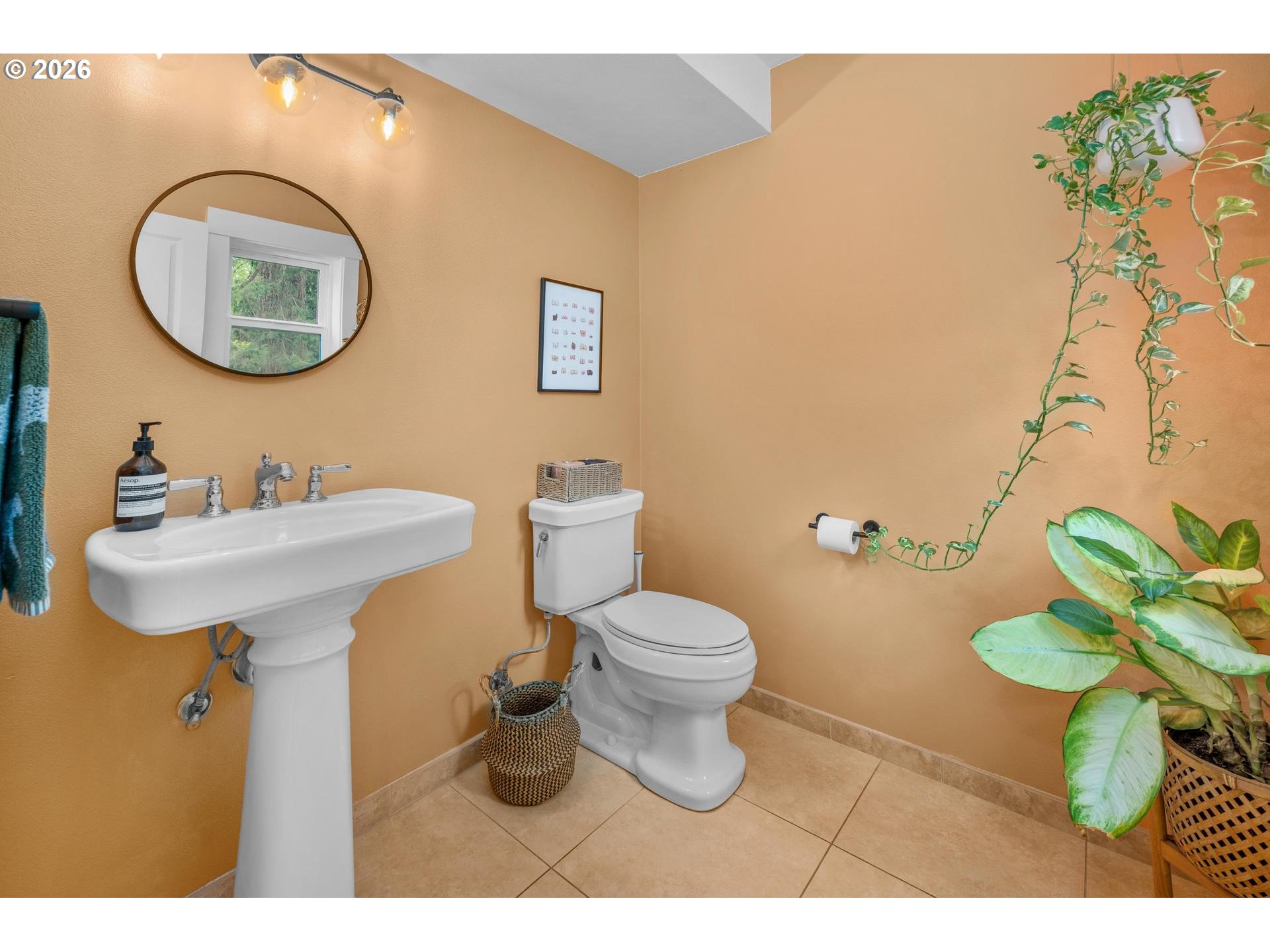 3823 Southeast Aldercrest Road Milwaukie, OR 97222 - Photo 24 of 45 Bathroom, Attached