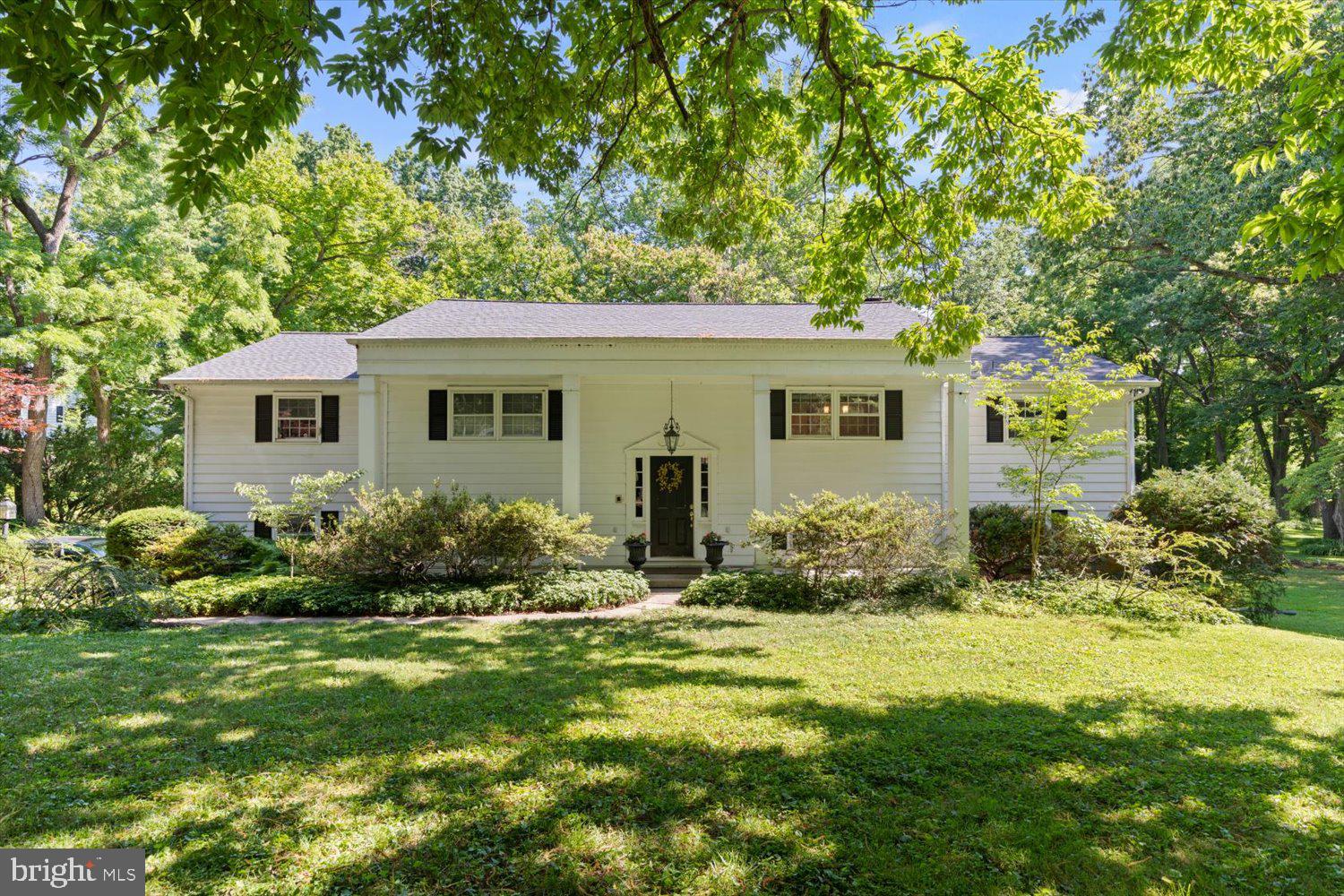 640 Millcross Road Lancaster, PA 17601 - Photo 3 of 72
