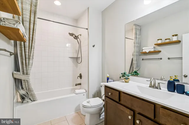 $1,149,000 | 38893 Verandah Bay Drive, Selbyville, DE 19975