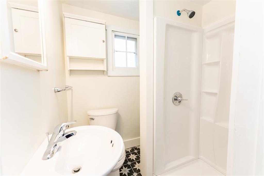 360 North 8th Street Indiana, PA 15701 - Photo 29 of 32 Above Garage Apartment Bath