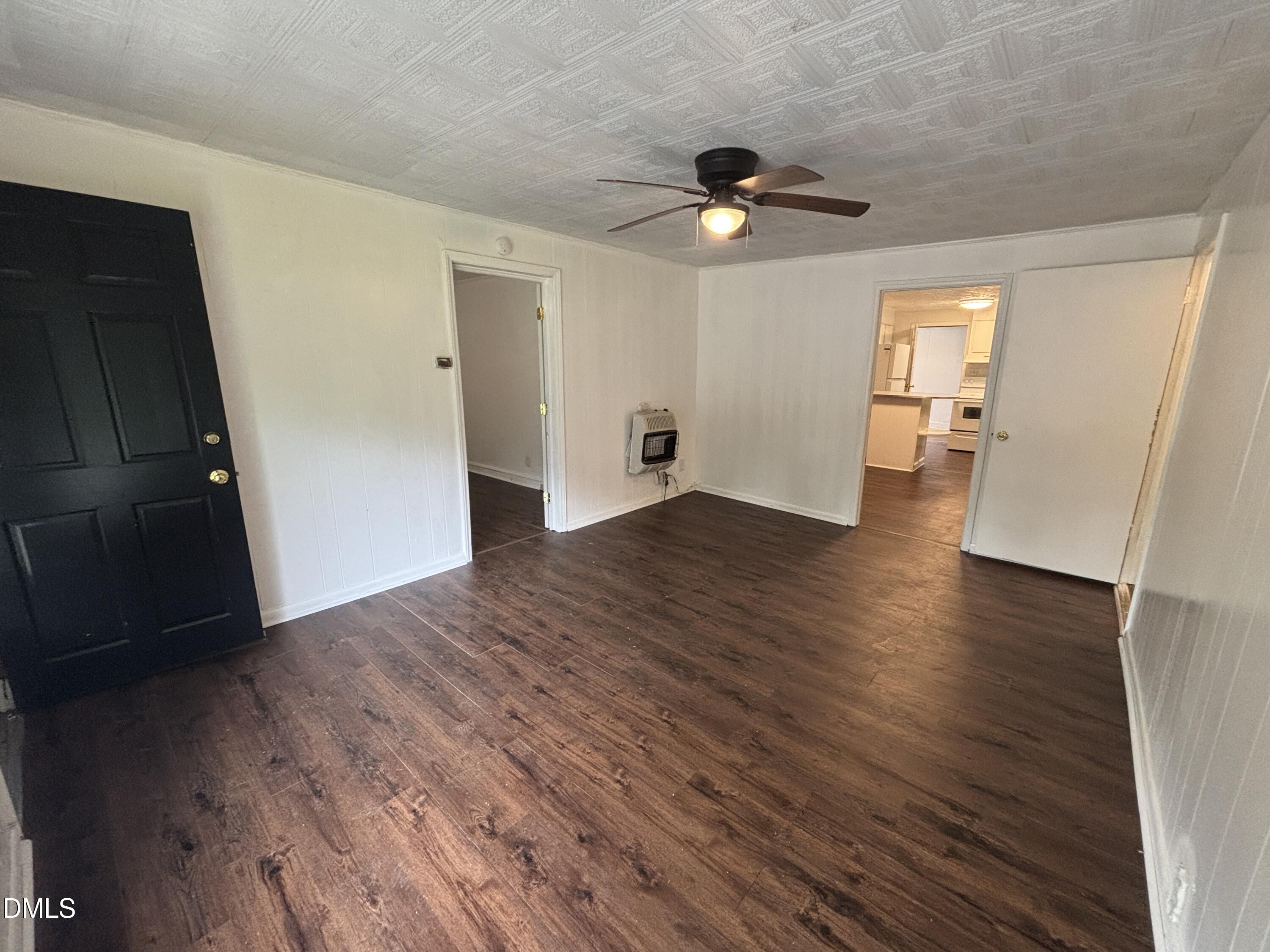 87 Robert Thompson Road Bear Creek, NC 27207 - Photo 2 of 53